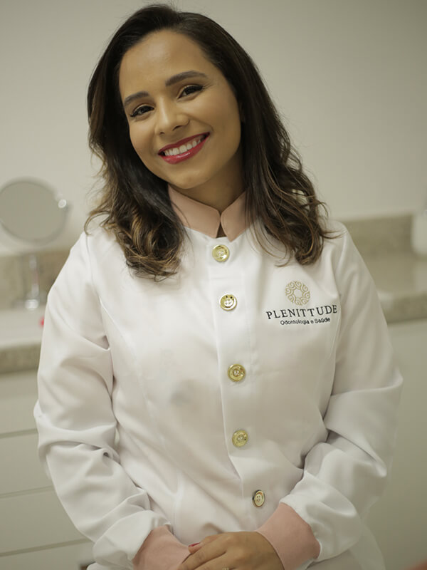 Dra. Daniela Souza Lima